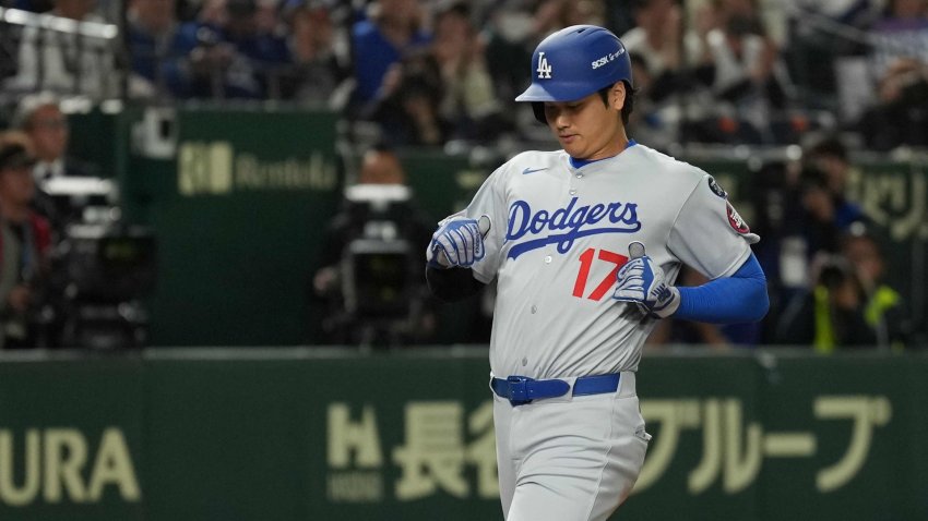 Shohei Ohtani scores a run
