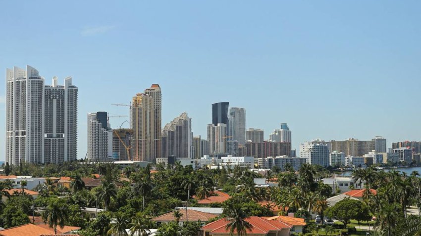Real estate agents and academics say the bills HB 1355 and SB 264 could hurt the South Florida market by decreasing demand and leading to a dip in prices. Above: A photo of Sunny Isles Beach in Miami-Dade County, a community nicknamed Little Moscow for its large population of Russian residents and investors. (David Santiago/Miami Herald/Tribune News Service via Getty Images)